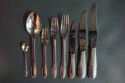 Georg Jensen cutlery pellet pattern. 
Several different parts in stock at the moment. 
Great condition

