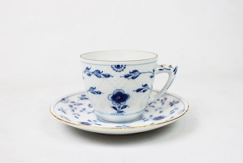 Coffee cup in Kipling Butterfly with gilded edge, no.: 102, by Bing & Grøndahl.
5000m2 showroom.
Great condition
