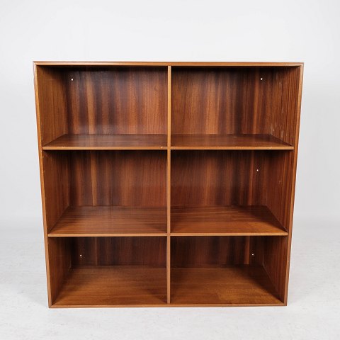 Bookcase in light mahogany designed by Mogens Koch and manufactured by Rud 
Rasmussen in the 1960s.
