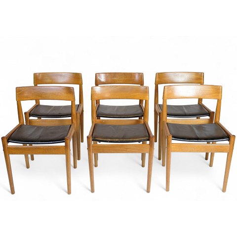 Set of 6 Dining Chairs - Model P H 3-2 - Teak and Black Leather - Grete Jalk - 
P. Jeppesen - 1960s
