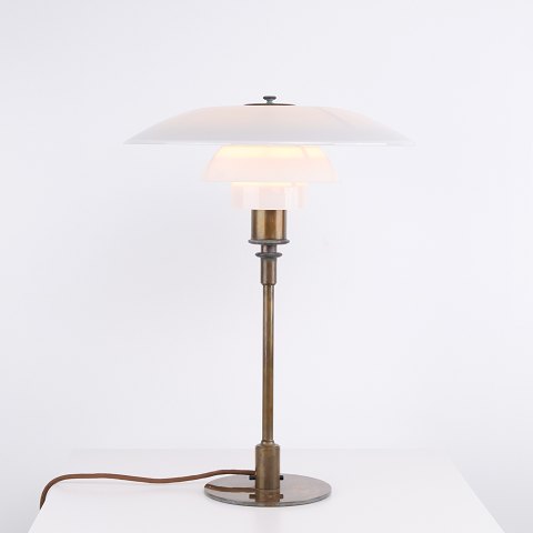 Poul Henningsen Tischlampe Modell PH 4/3 aus brüniertem Messing für Louis Poulsen, 1930er Jahre