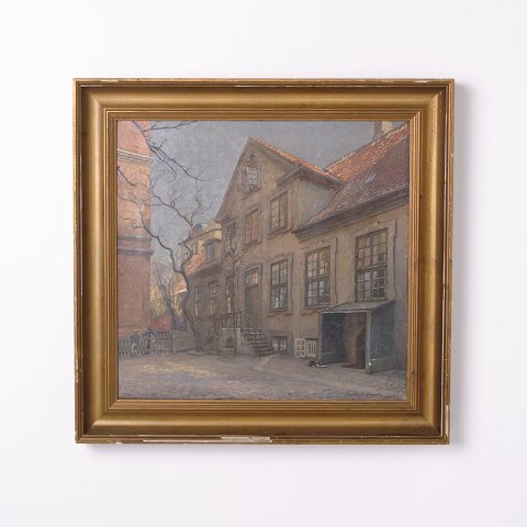 Ölgemälde auf Leinwand mit Motiv eines Älteren Gebäudes in Goldfarbigem Holzrahmen Datiert 1916
