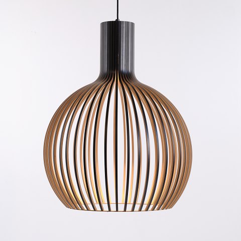 Seppo Koho Octo 4240 Pendelleuchte aus Birke Schwarzem Laminat oder Walnussfurnier von Secto Design