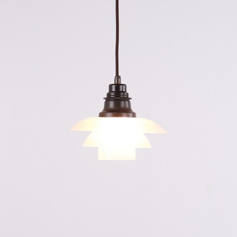 Poul Henningsen PH 2/2 Pendelleuchte mit Mattglasschirmen von Louis Poulsen 1930er Jahre