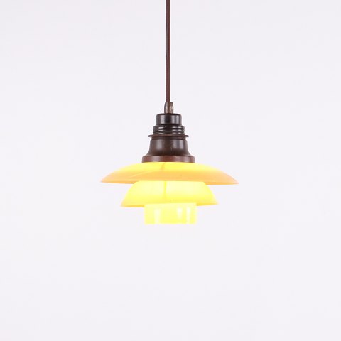 Poul Henningsen PH 2/2 Pendelleuchte mit Gelb Lackierten Schirmen von Louis Poulsen 1930er Jahre