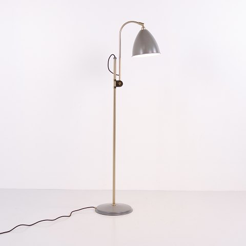 Bestlite BL3M Stehleuchte aus Messing von Robert Dudley Best für Gubi