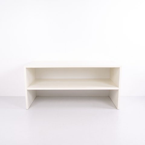 Desk aus Weiß Lackiertem Massivholz aus den 1980er Jahren