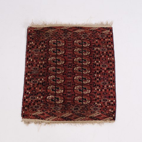 Bokhara Inspirierter Orientteppich in Roten Farbtönen mit Geometrischem Muster 92 x 81 cm