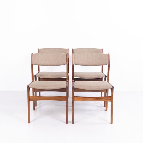 Satz von Vier Erik Buch Esszimmerstühlen aus Palisander mit Stoff Dänisches Design 1960er Jahre