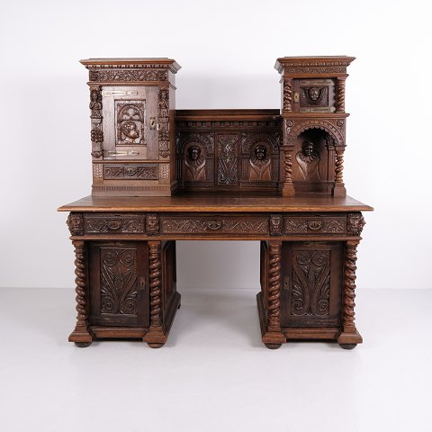 Monumentaler Neorenaissance Schreibtisch mit Aufsatz ca. 1880–1900