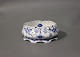Royal Copenhagen blue fluted lace ashtray, 1/1001.5000m2 showroom.