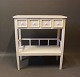 White console i painted wood with shelf and four smaller drawers from the 1930s.
5000m2 showroom.
