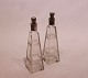A pair of glass water decanters from the 1920s, both in great vintage condition.5000m2 showroom.