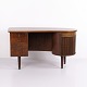Kai Kristiansen Kidney 54 Schreibtisch aus Walnuss für FM Furniture Feldballe 1950er Jahre