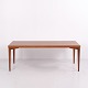 Länglicher Couchtisch aus Massivem Teak mit Abnehmbaren Konischen Beinen 1960er Jahre