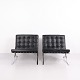 Paar Ludwig Mies van der Rohe Barcelona Sessel aus Schwarzem Leder KnollStudio